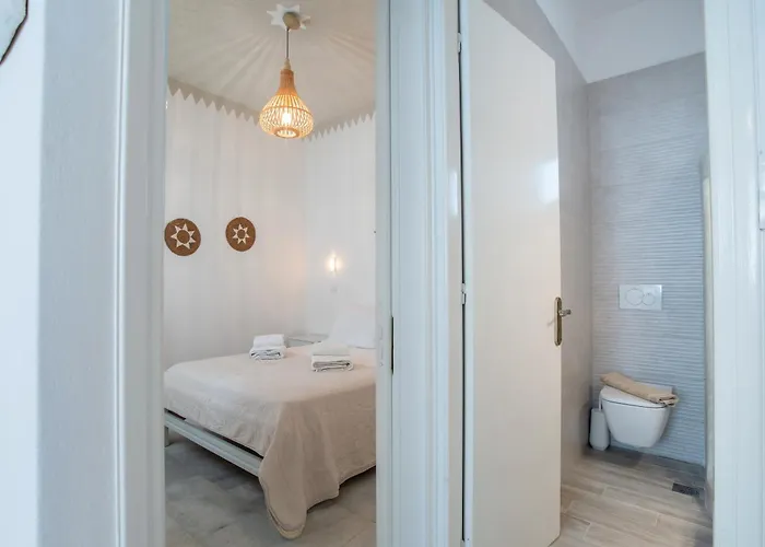 Pensión Maroulis Naxos 3*