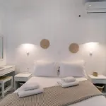 Maroulis Naxos 3*