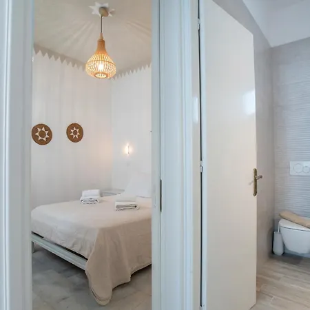 بيت ضيافة Maroulis Naxos *