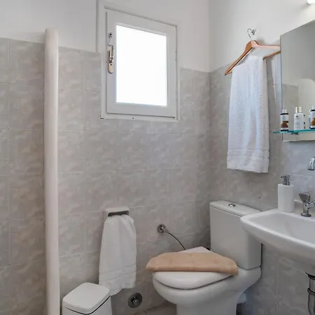 Guest house Maroulis Naxos 3*