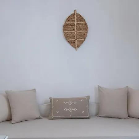 Maroulis Naxos Pensión