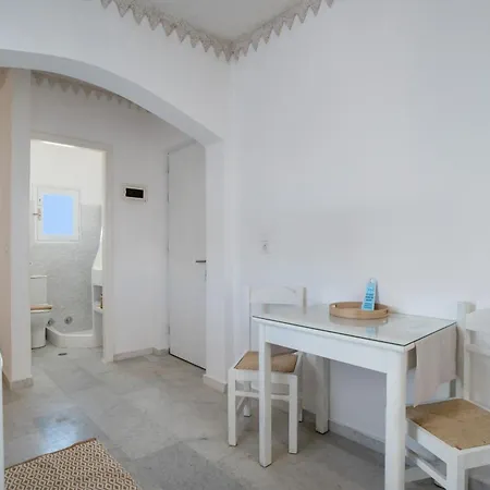 Maroulis Naxos 3*