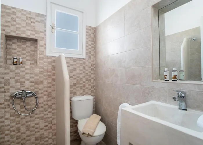 Gasthof Maroulis Naxos 3*